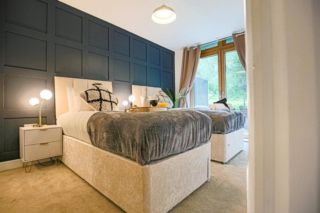 Campbell Park Apartment - City Centre - Free Parking, Balcony, Super-Fast Wifi And Smart Tv With Netflix By Yoko Property Milton Keynes Esterno foto