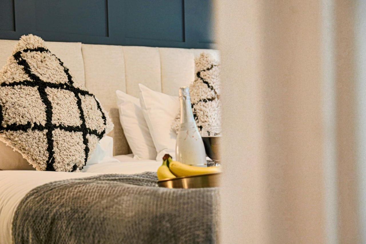 Campbell Park Apartment - City Centre - Free Parking, Balcony, Super-Fast Wifi And Smart Tv With Netflix By Yoko Property Milton Keynes Esterno foto