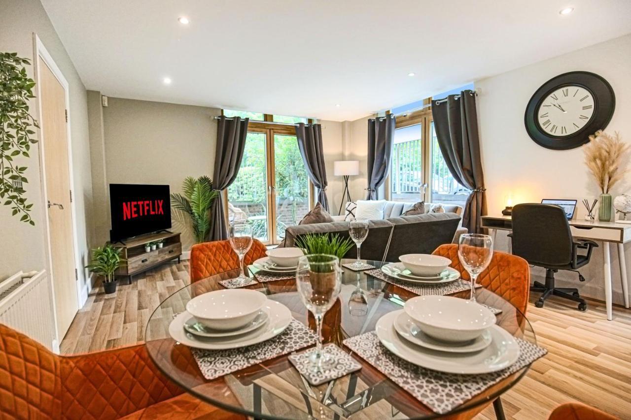Campbell Park Apartment - City Centre - Free Parking, Balcony, Super-Fast Wifi And Smart Tv With Netflix By Yoko Property Milton Keynes Esterno foto